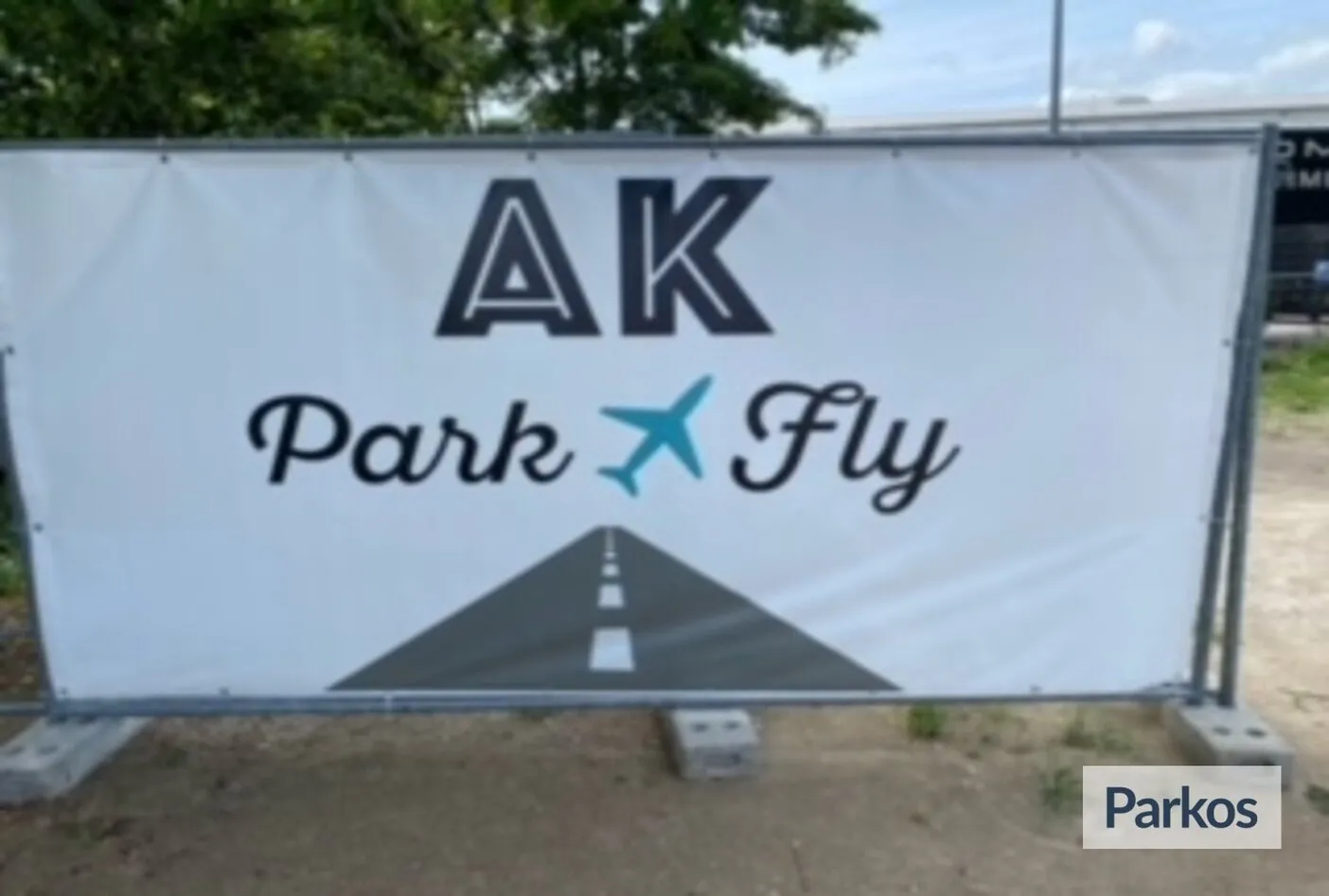 AK Park & Fly - Parkering Hamborg lufthavn - picture 1